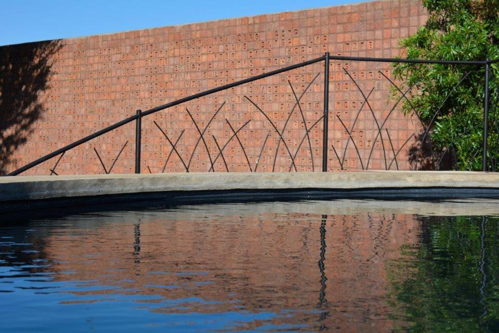 Liedjiesbos Urban Olive Farm Bloemfontein Exterior foto